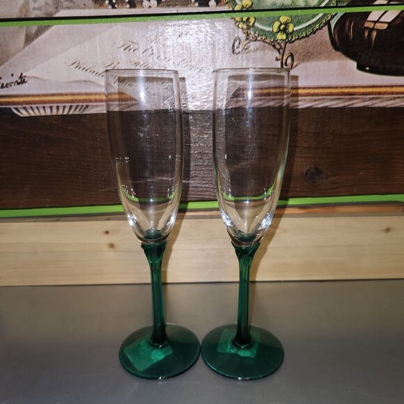 Set of 2 Libbey Green Juniper Floral Stem Champagne Flutes 8 7/8" - Picture 1 of 6